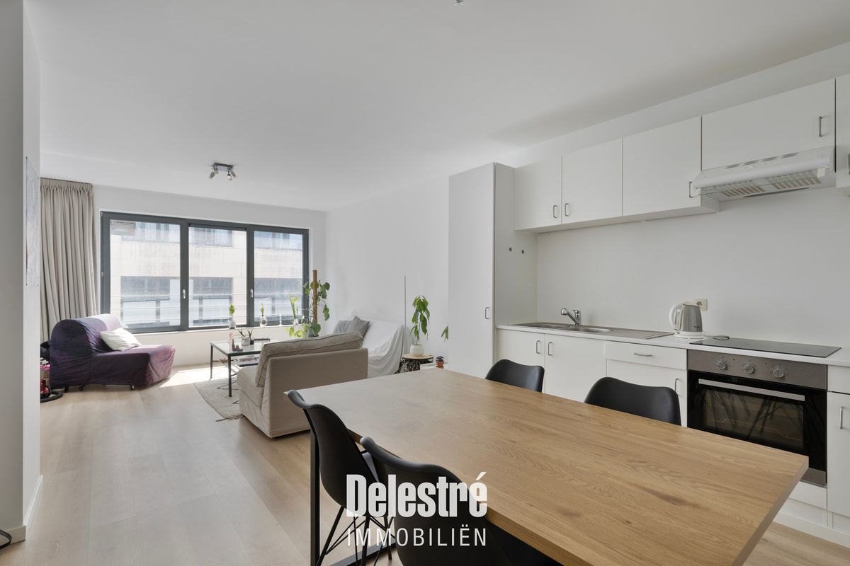 MODERN APP. 2 SLPK. INCLUSIEF PARKING foto 9