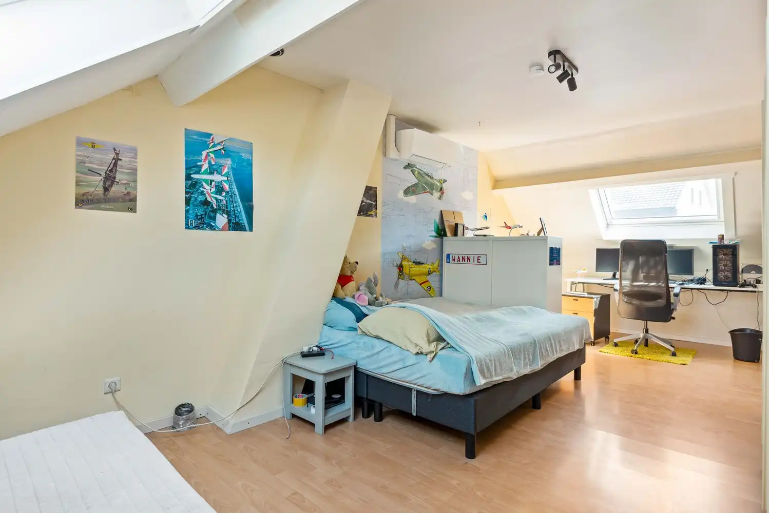 Karaktervolle hoeve met 4 slaapkamers, magazijn en ruime tuin te Lint foto 13