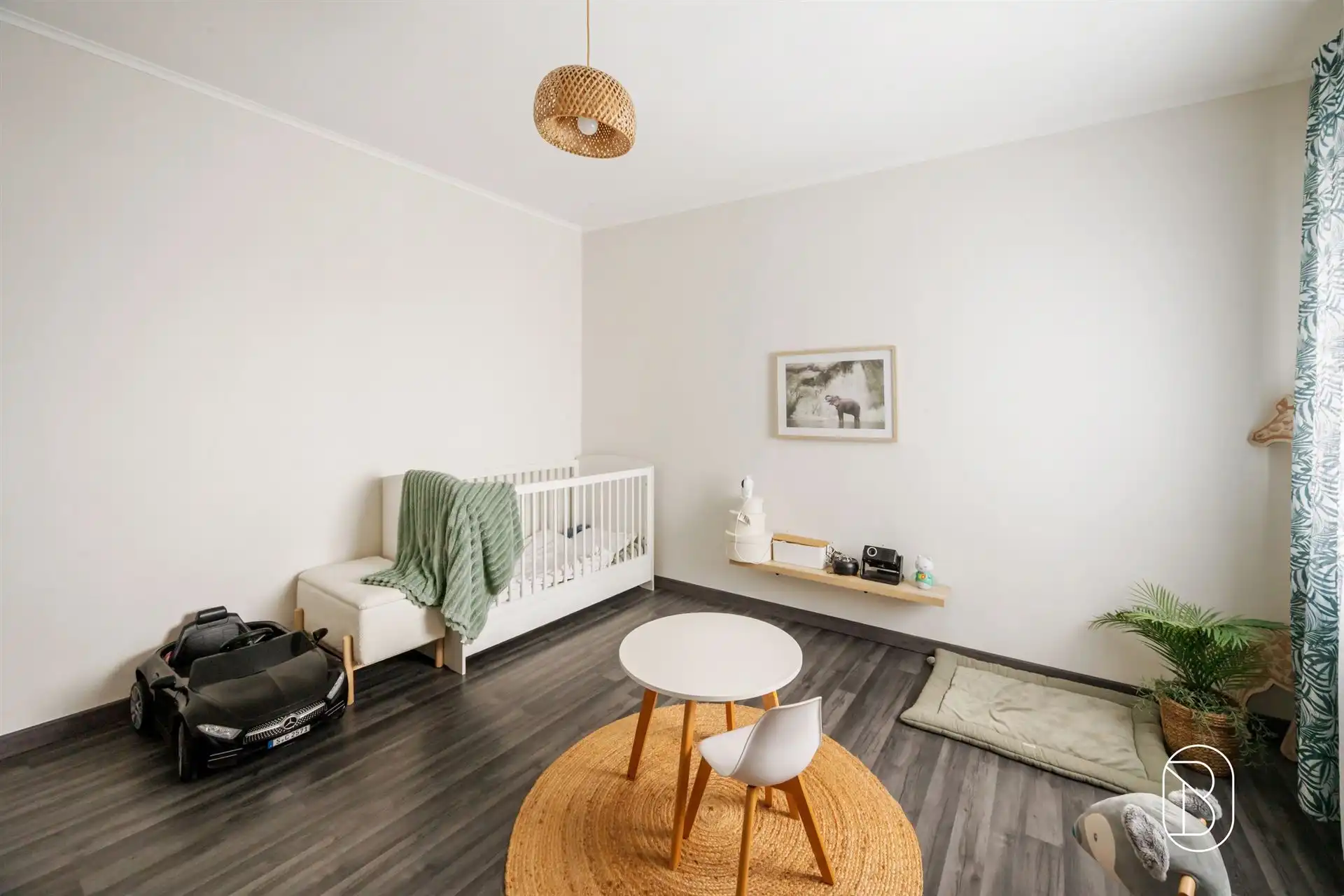 Ruime instapklare woning met 4 slpk, garage/atelier & tuin! foto 19