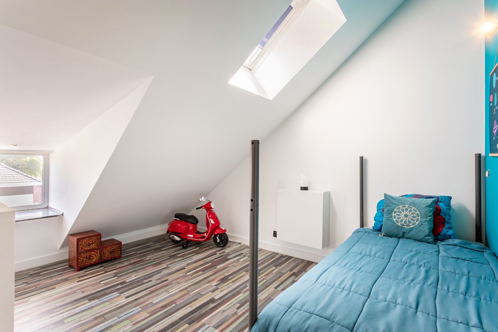 Ruime en energiezuinige (EPC A) woning met 5 slaapkamers, bureau, garage en tuin foto 21