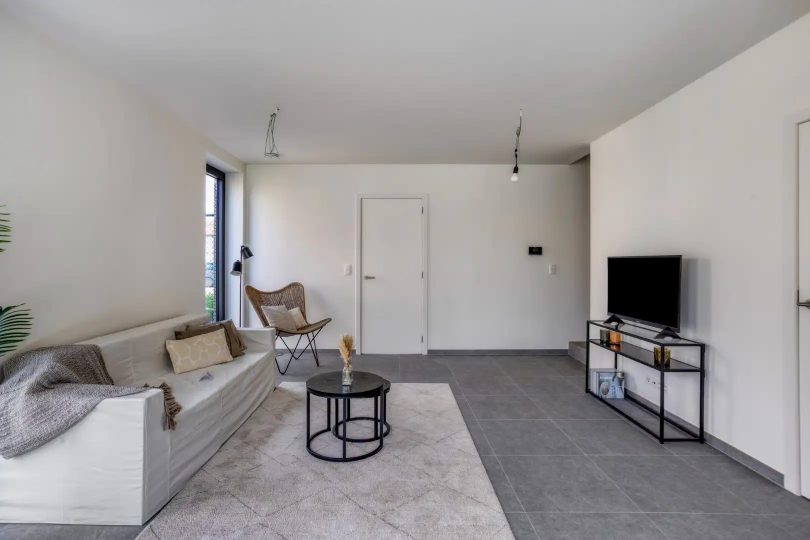 Instapklare nieuwbouw met 3 slpk en tuin foto 6