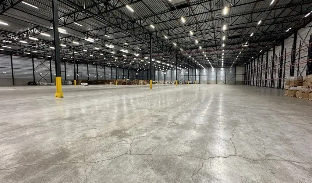 Loods met kantoren te huur in Kersdonk Logistics Centre Willebroek foto 14