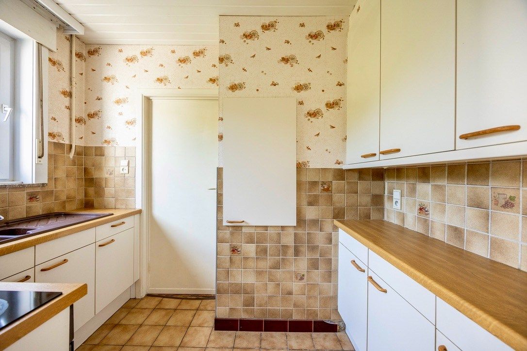 Solide woning met 3 slpks, bureau en tuin op +-10are foto 11