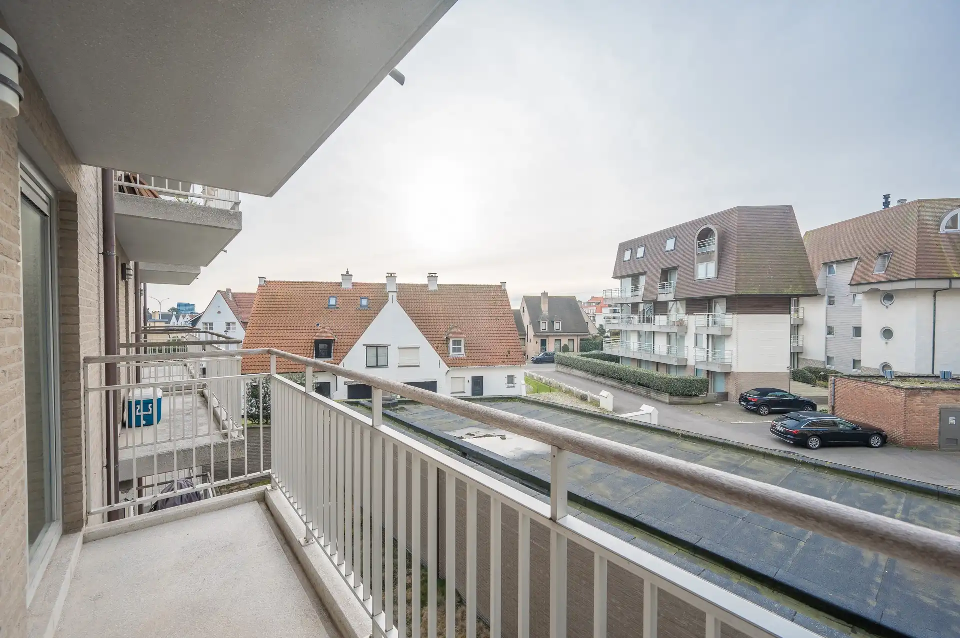 Lichtrijk appartement met 2 slaapkamers in een rustige zijstraat van de Zeedijk foto 16
