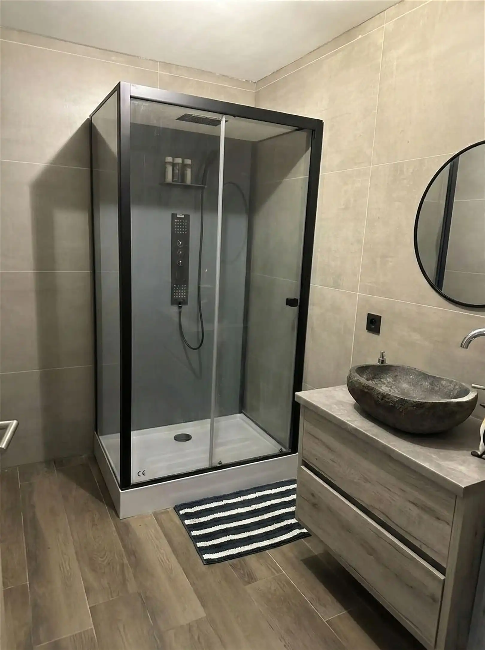 Instapklaar 2-slpk appartement te huur  foto 6