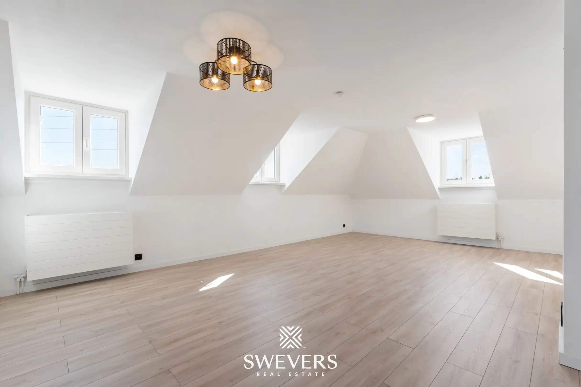 Instapklaar appartement met 2 slaapkamers en garagebox in Koersel  foto 3