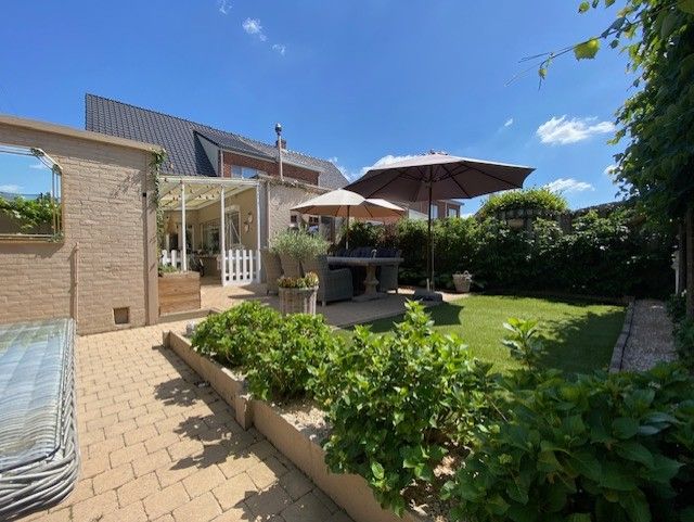 Instapklare 3 slaapka woning met terras + tuin + garage foto 11