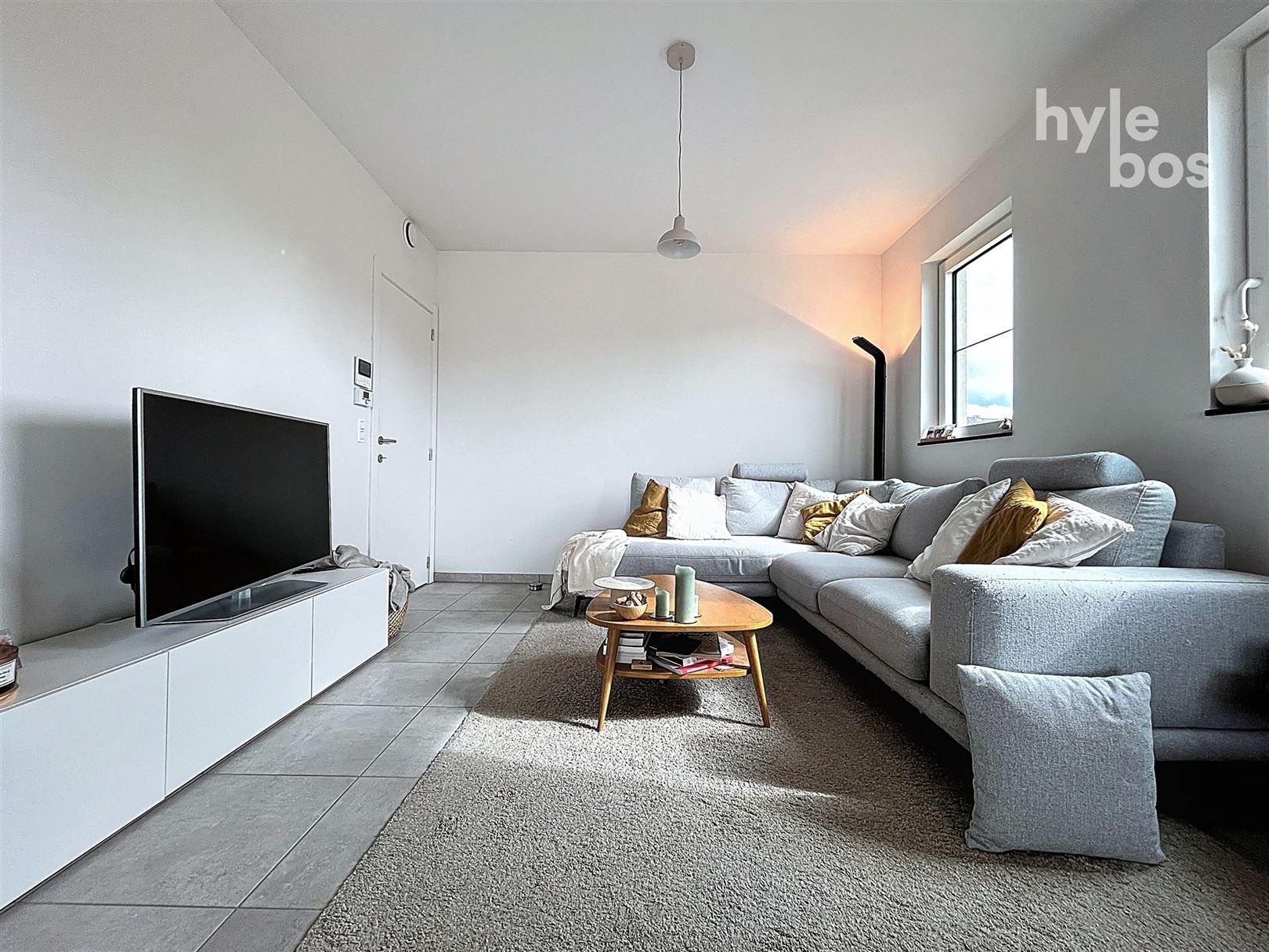 Lichtrijk, instapklaar appartement met autostaanplaats foto 6