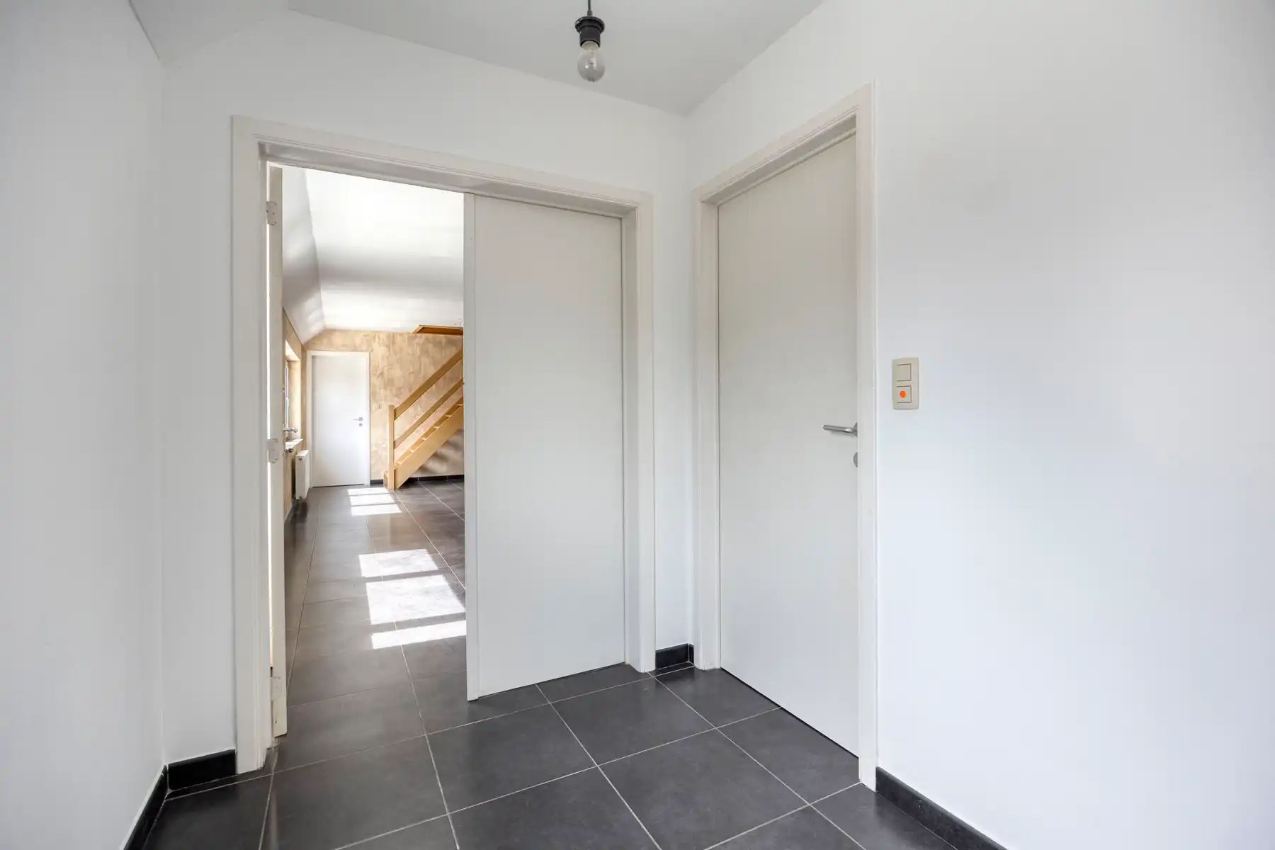 Uitzonderlijk ruime woning in landelijke omgeving foto 9