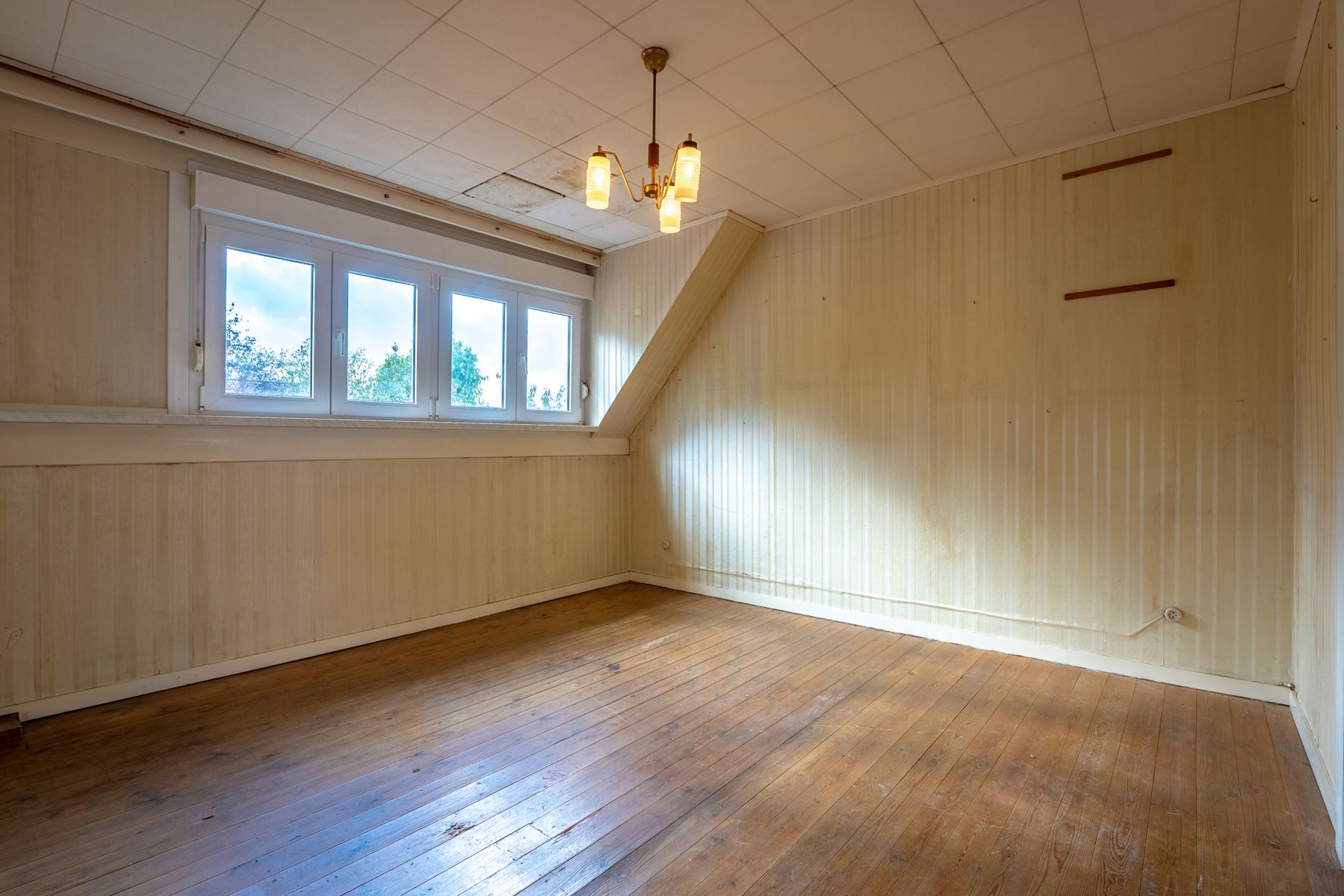 Te renoveren woning in een doodlopende straat! foto 15