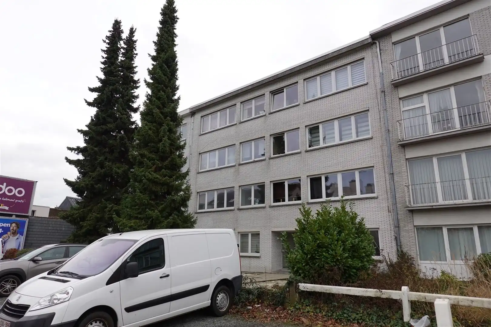 Appartement foto {{pictureIndex}}