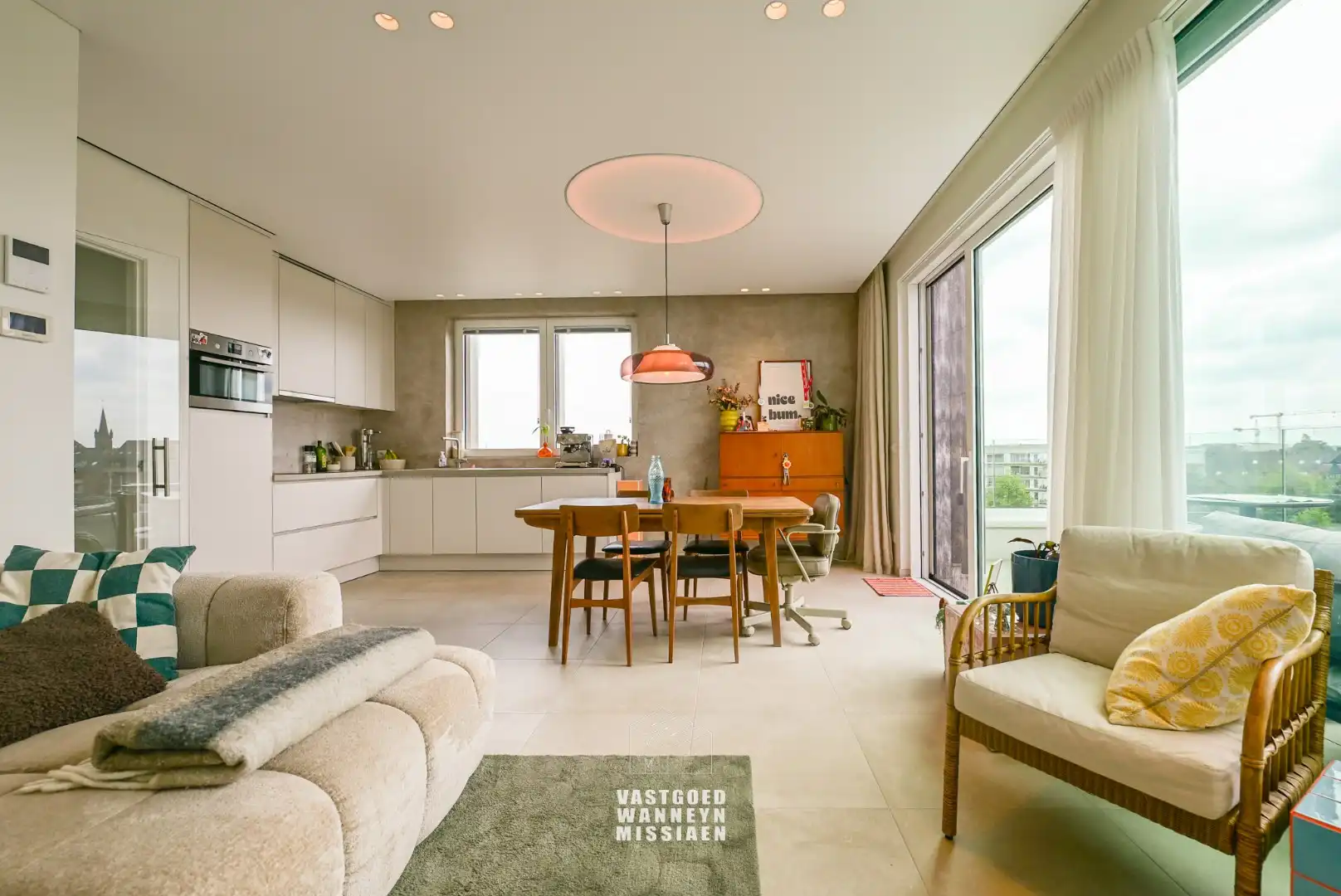 Luxueus appartement op de bovenste verdieping met panoramisch zicht over Roeselare foto 8