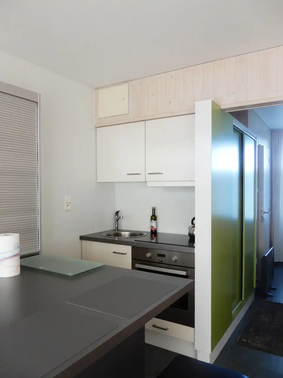 Volledig gerenoveerd 1 slaapkamer appartement te koop in het Park Atlantis te De Haan aan zee. foto 3