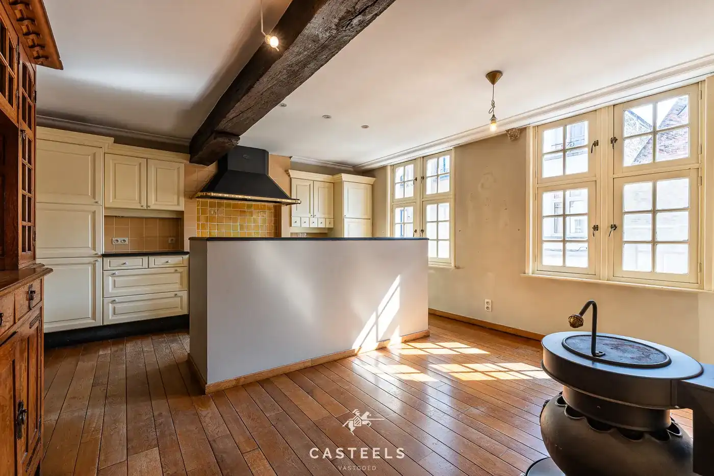 Ruime duplex met terras van 43 m² in hartje Brugge foto 10