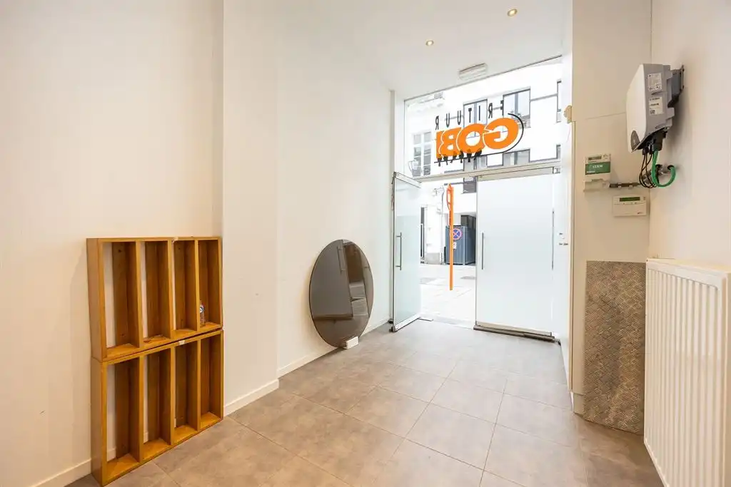 Instapklare woning met tuin foto 17