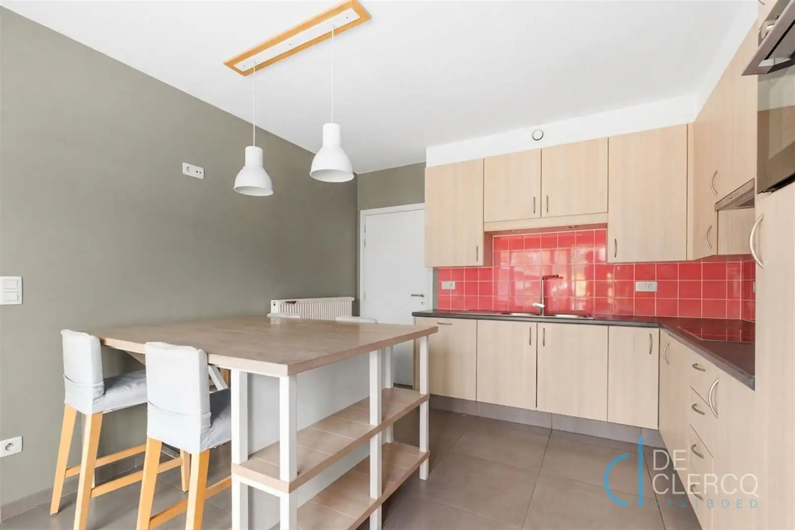Prachtige landelijke villa te koop in rustige woonwijk!  foto 4