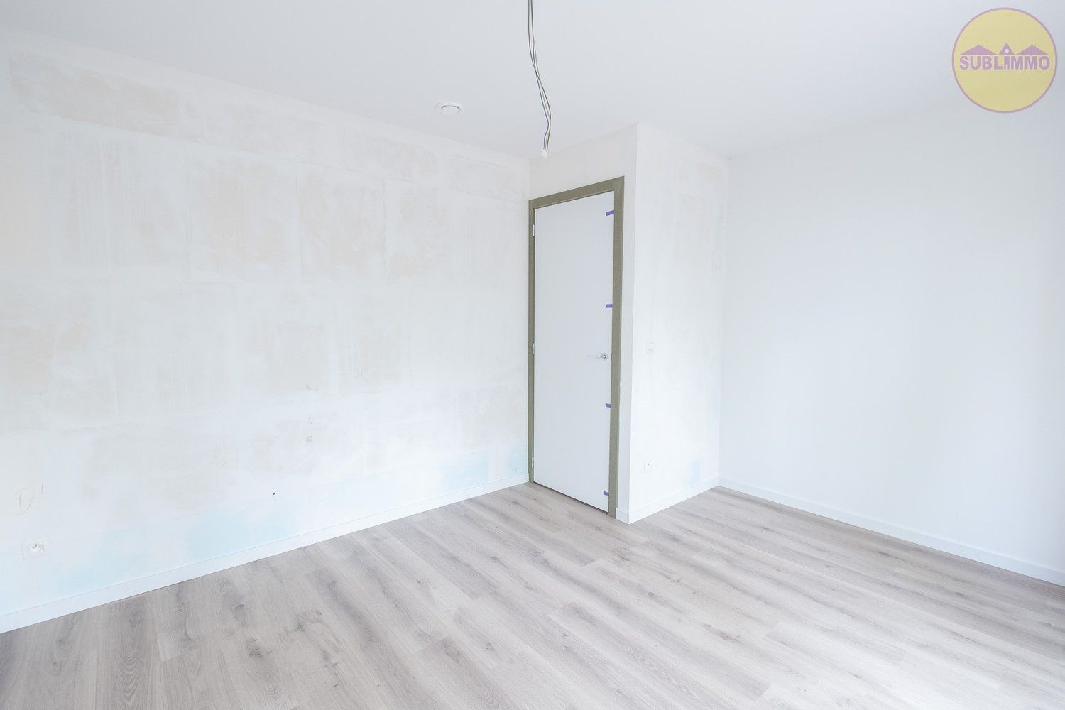 Nieuwbouwappartement op de eerste verdieping (117,80 m²) met 3 slaapkamers en terras. foto 11