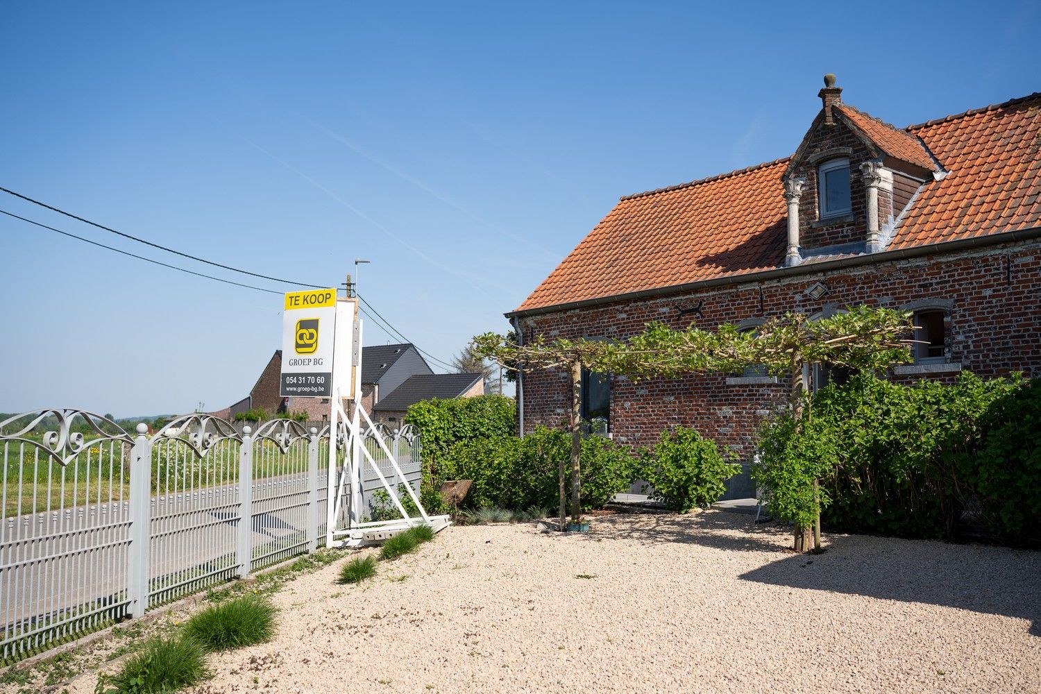 Instapklare landelijke woning in prachtige omgeving! foto 3