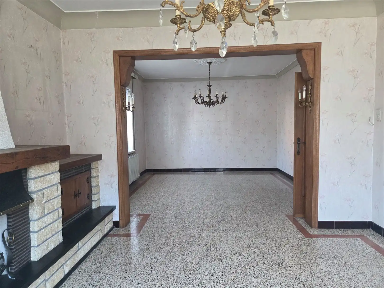 Ruime vrijstaande woning met garage. foto 8