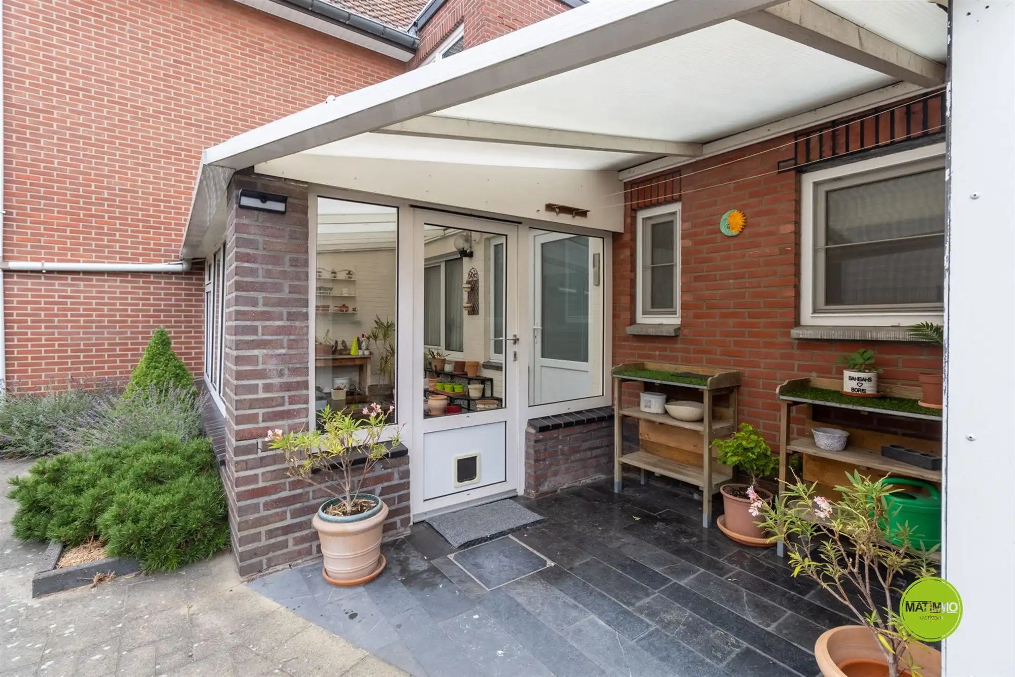 Halfopen woning met veel potentieel in het centrum van Bree foto 24
