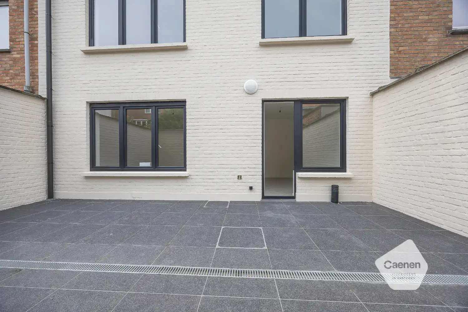Gerenoveerd appartement te Mariakerke foto 19