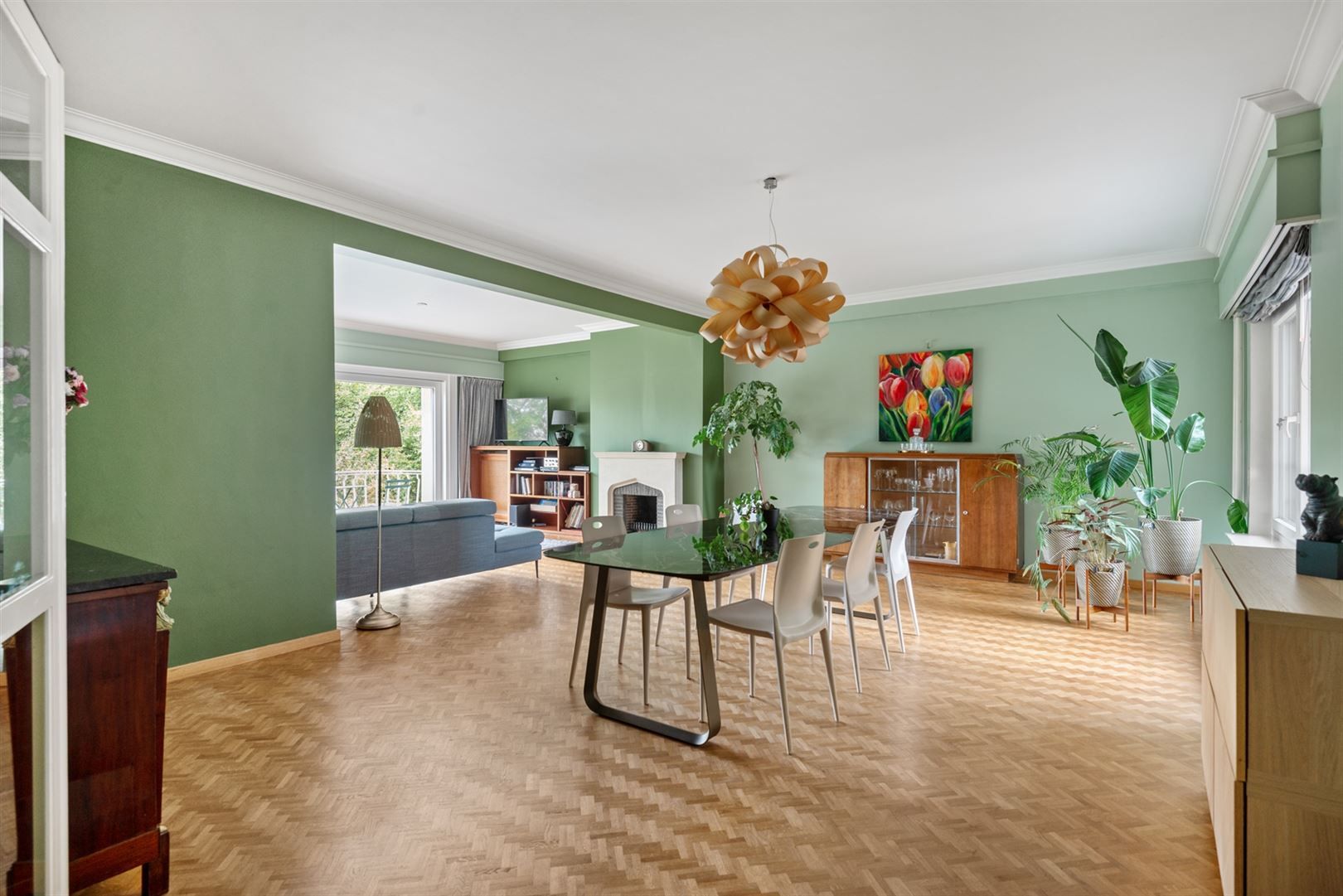 Comfortabel 3-slaapkamerappartement met groen park-zicht. foto 4