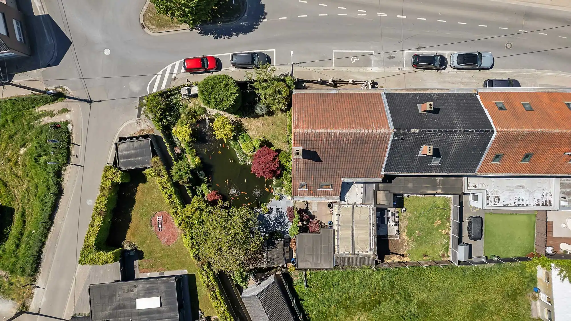Karaktervolle gezinswoning met bouwgrond en veel potentieel foto 23