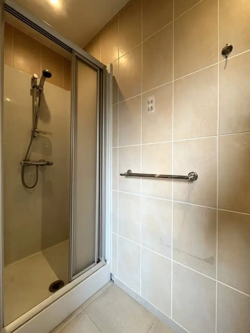 Moorslede – Villa in Spaanse stijl met dubbele garage en 4 slaapkamers foto 10