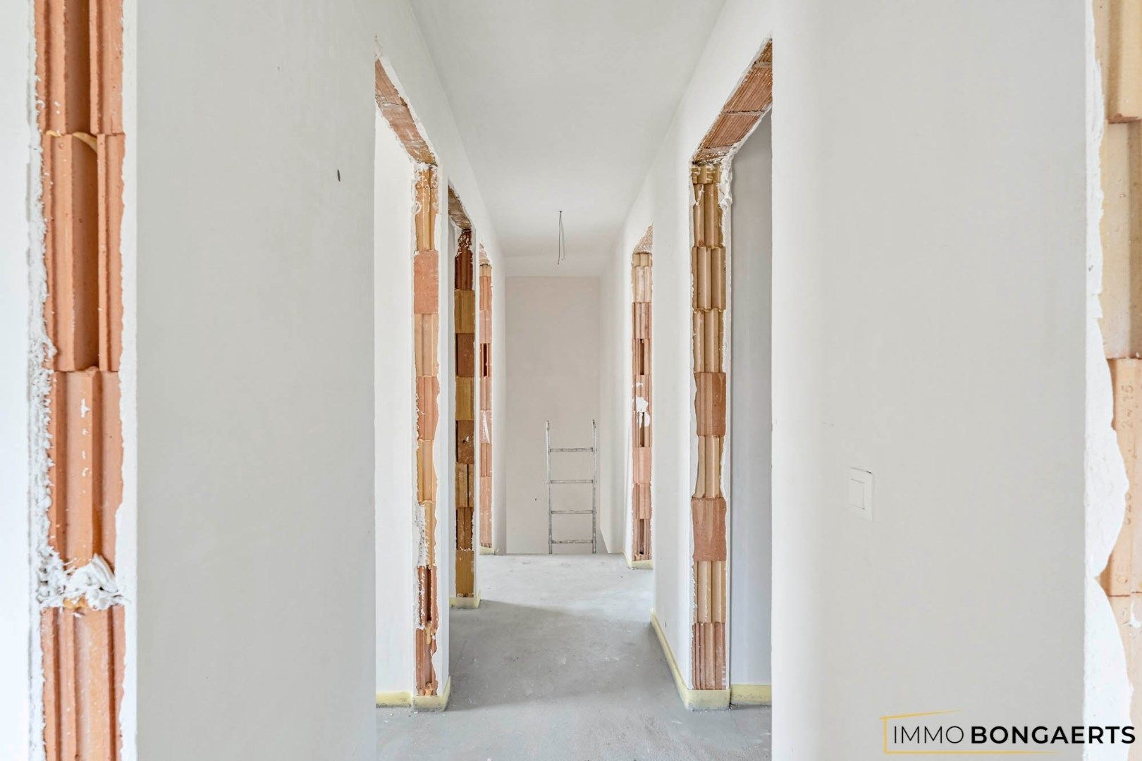 Moderne woning met drie slaapkamers  foto 19