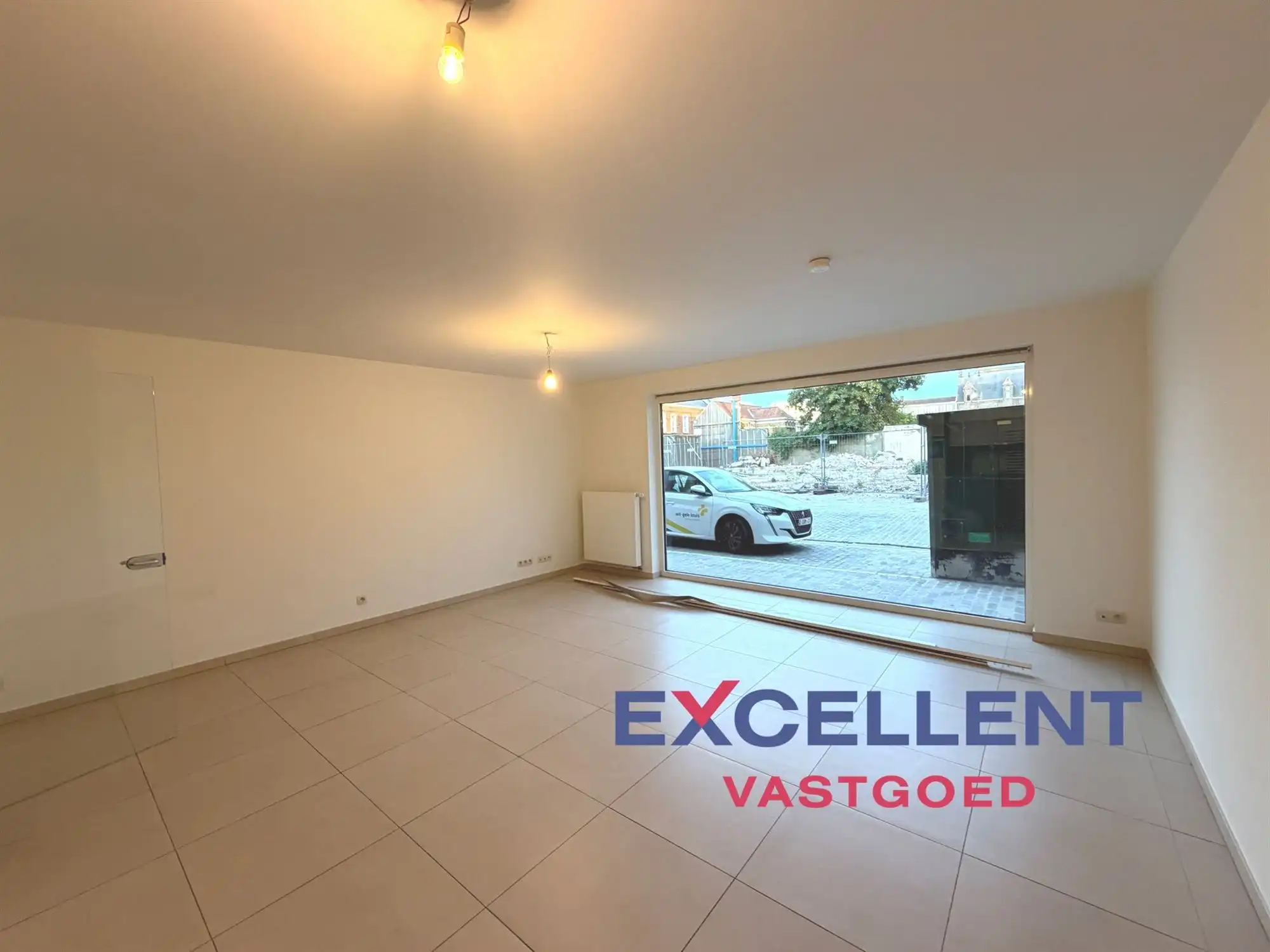 Instapklaar gelijkvloers appartement centrum Deinze foto 4