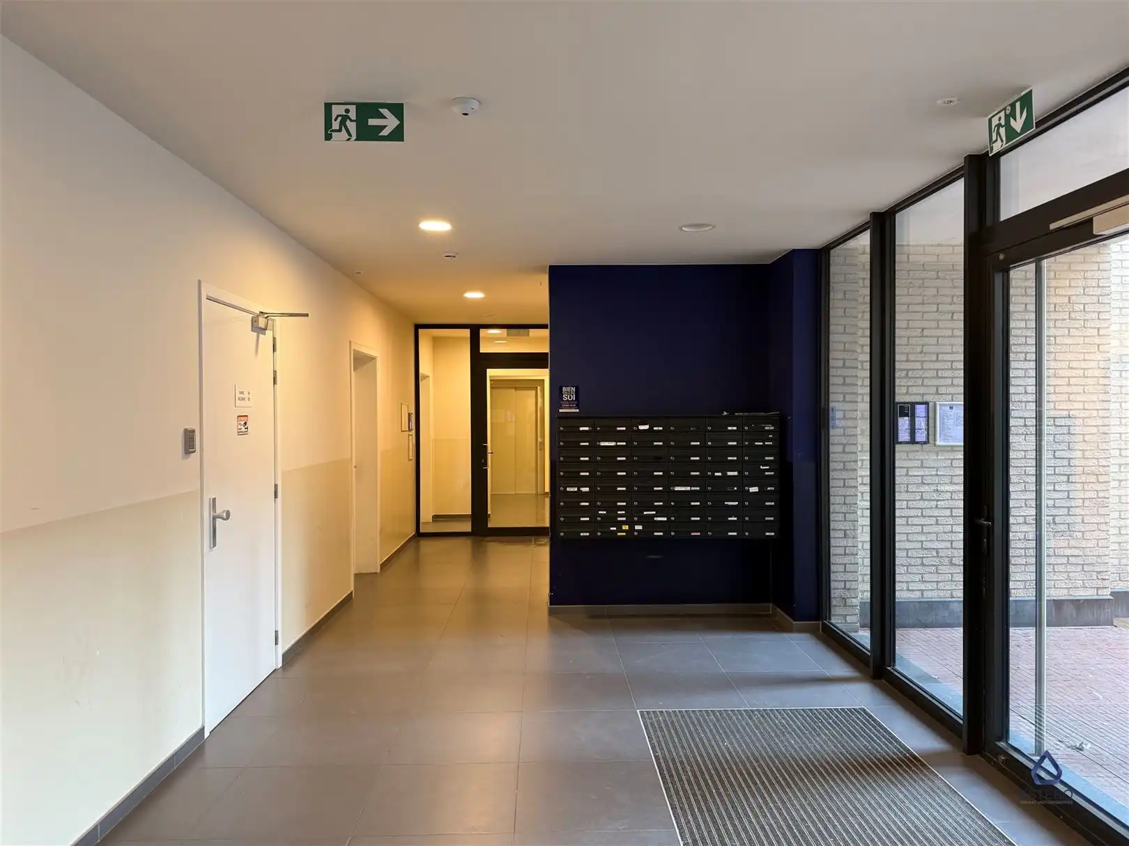 Modern nieuwbouwappt 2-SLK te Tour & Taxis foto 2