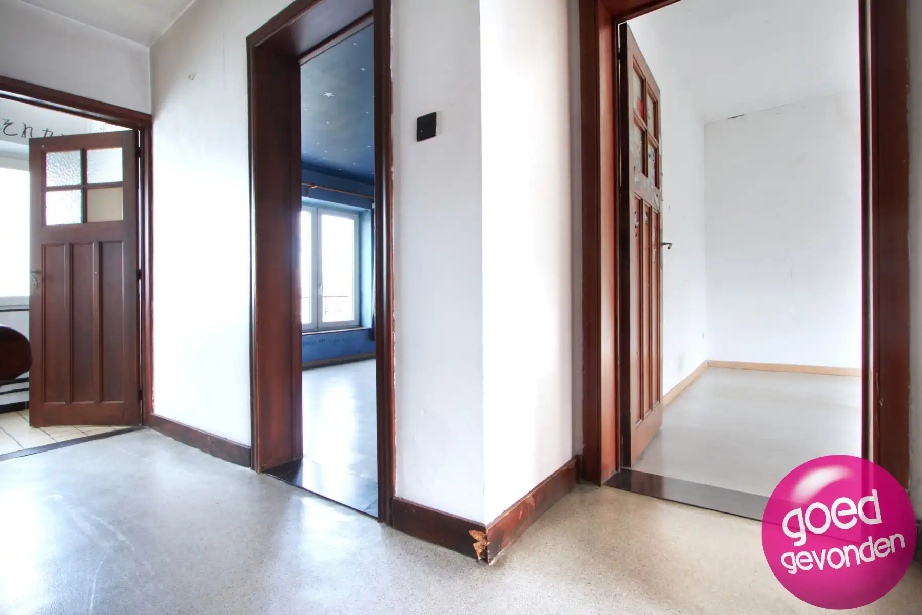 TE RENOVEREN WONING - 3 RUIME SLK - TERRAS - TUIN - PARKING foto 12