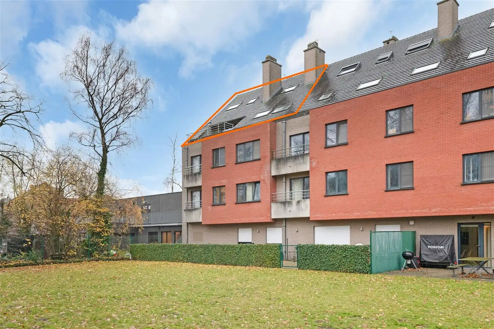 Instapklaar duplexappartement met 3 slaapkamers in Gent! foto 16