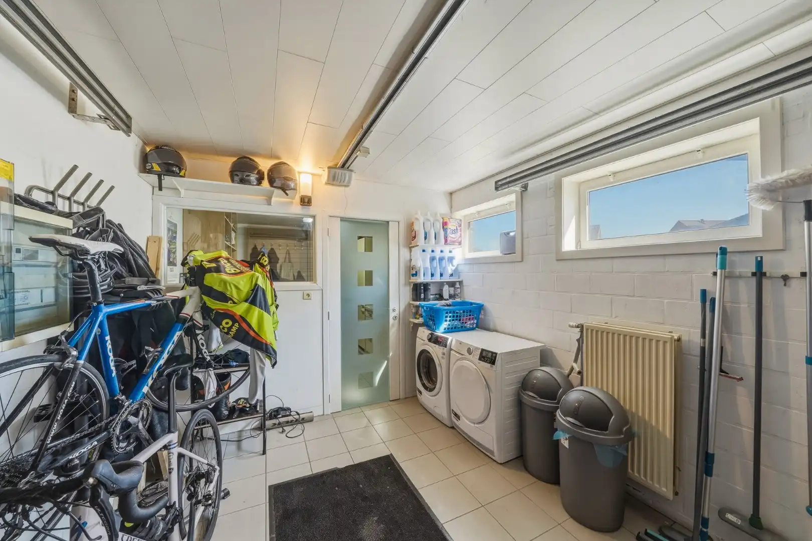 Ruime alleenstaande woning nabij zee en strand! foto 14