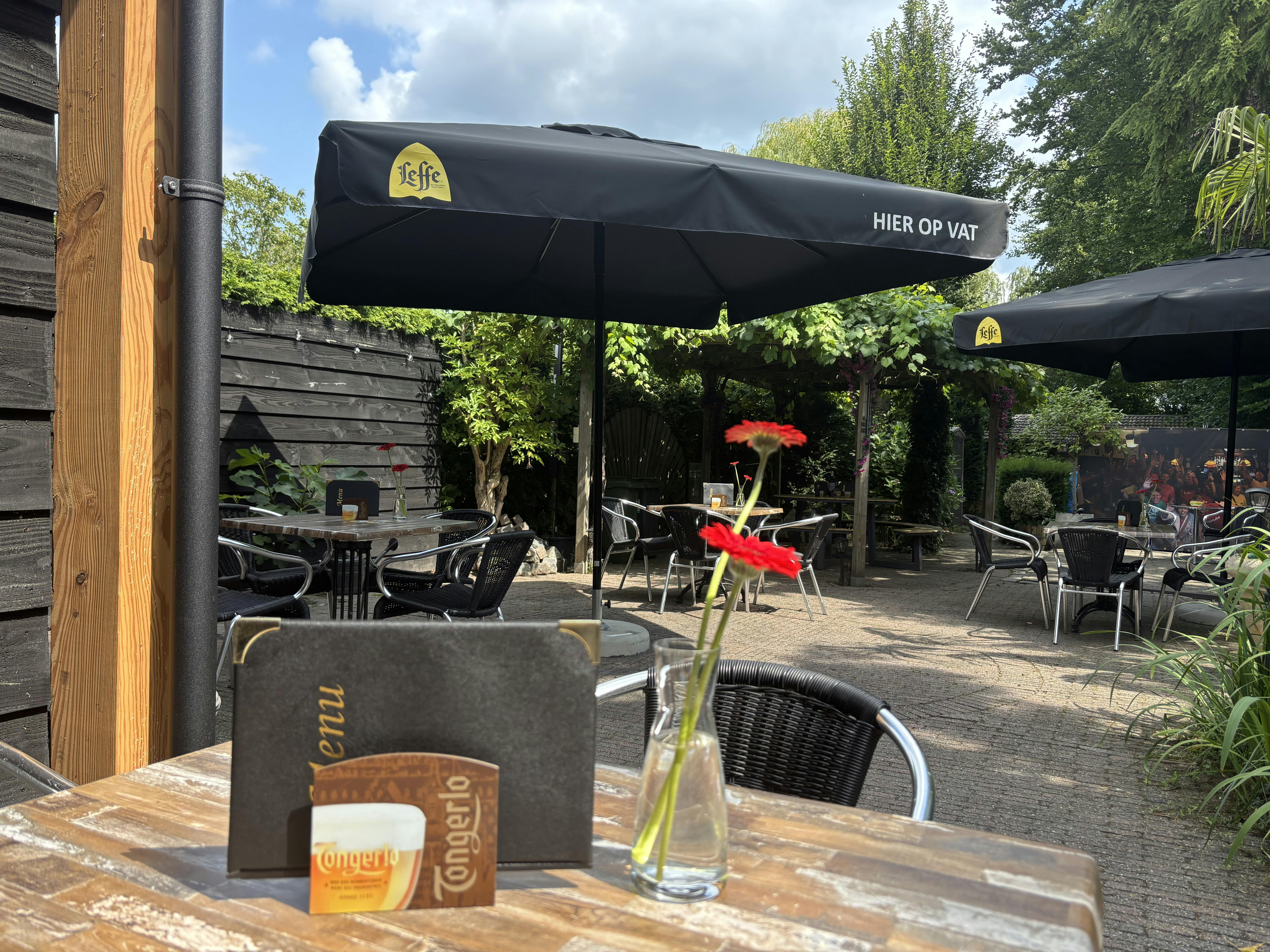 Charmant  café met inboedel (vrij van brouwer) & woonst  te koop. foto 15