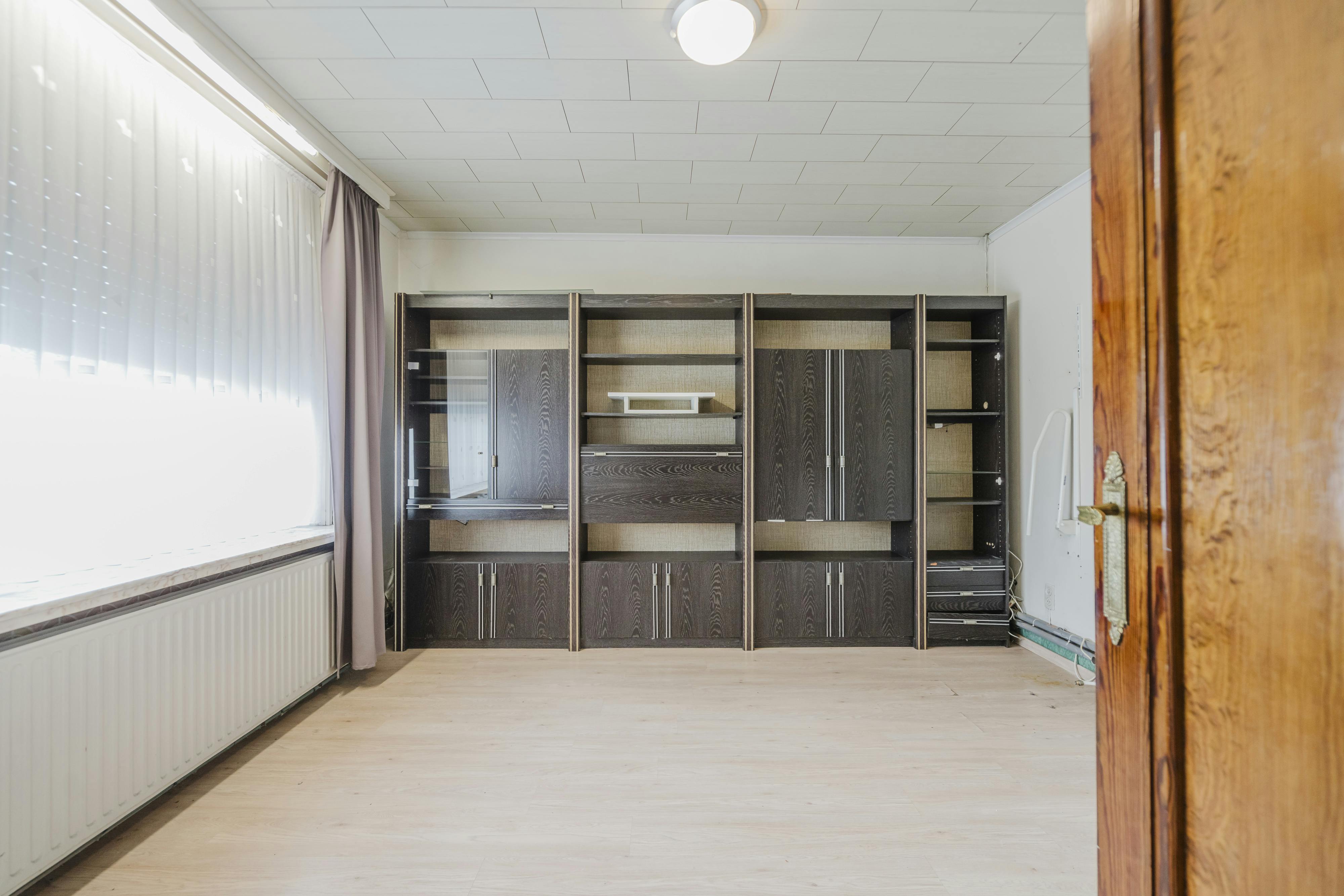 Te renoveren gezinswoning te koop Aalbeke/Kortrijk foto 5