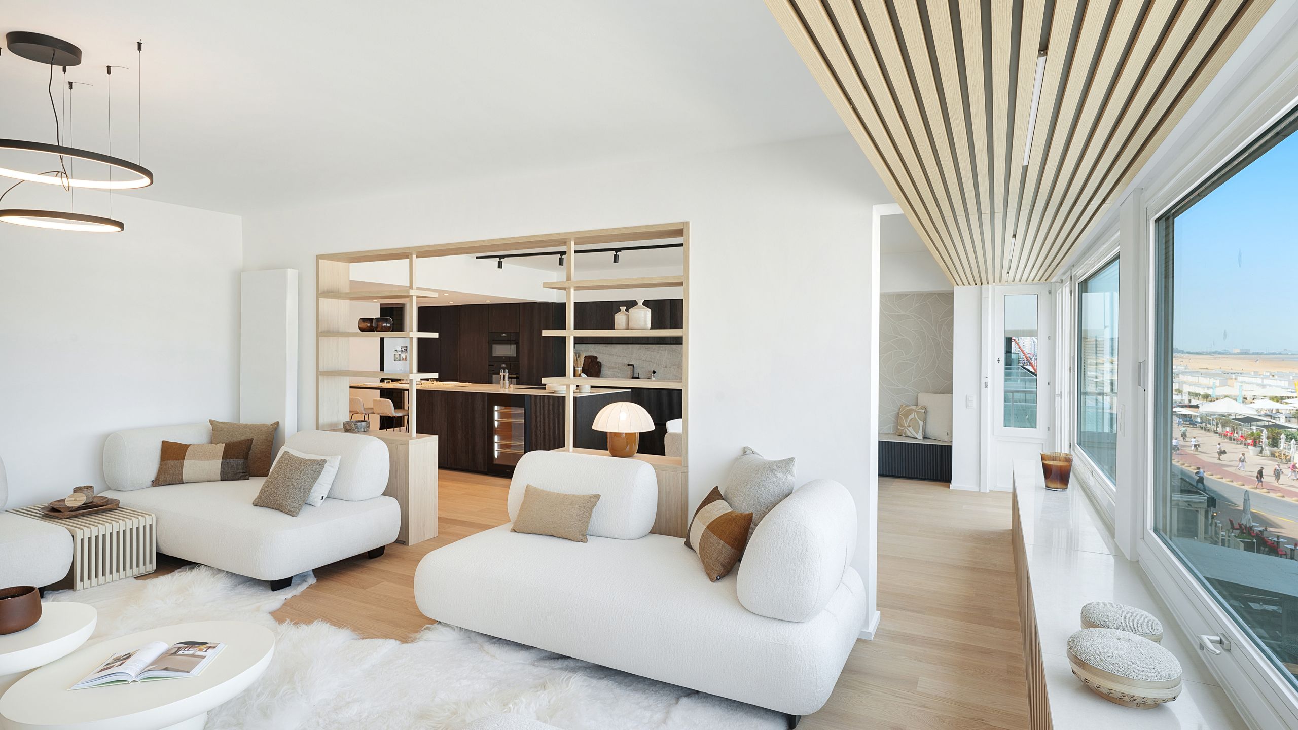 Appartement met 5 slaapkamers en 10m gevel te Rubensplein. foto 11