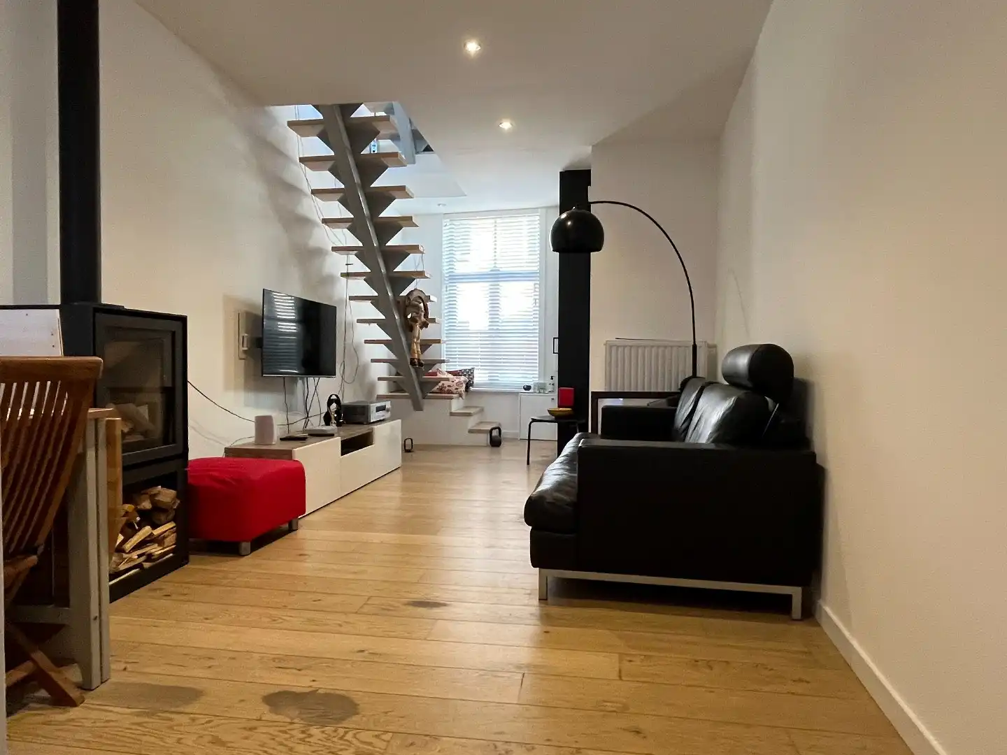 Charmante gerenoveerde stadswoning in centrum Brugge foto 2