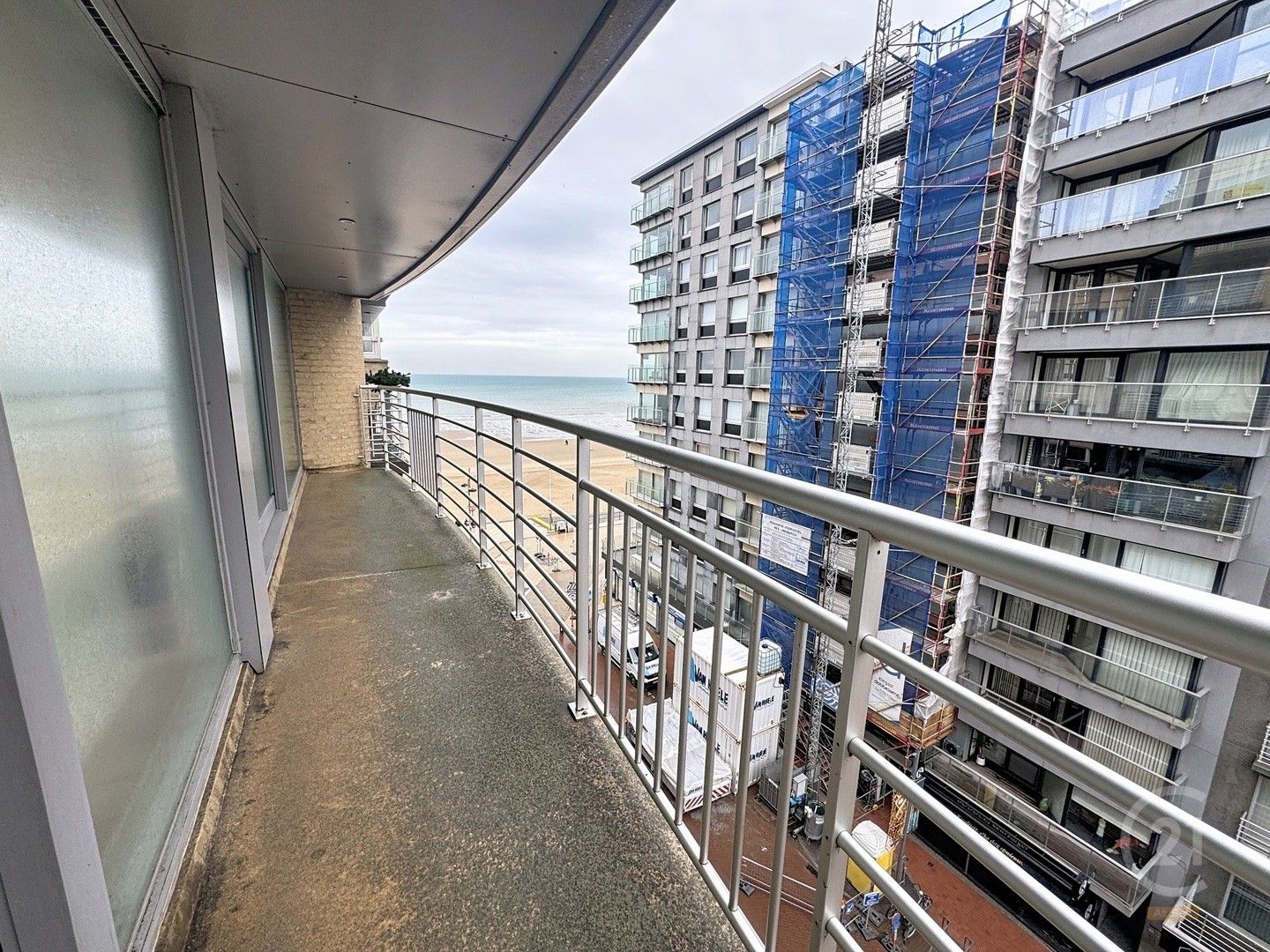 Aangenaam appartement met zijdelings zeezicht én ruim terras in Middelkerke foto 15