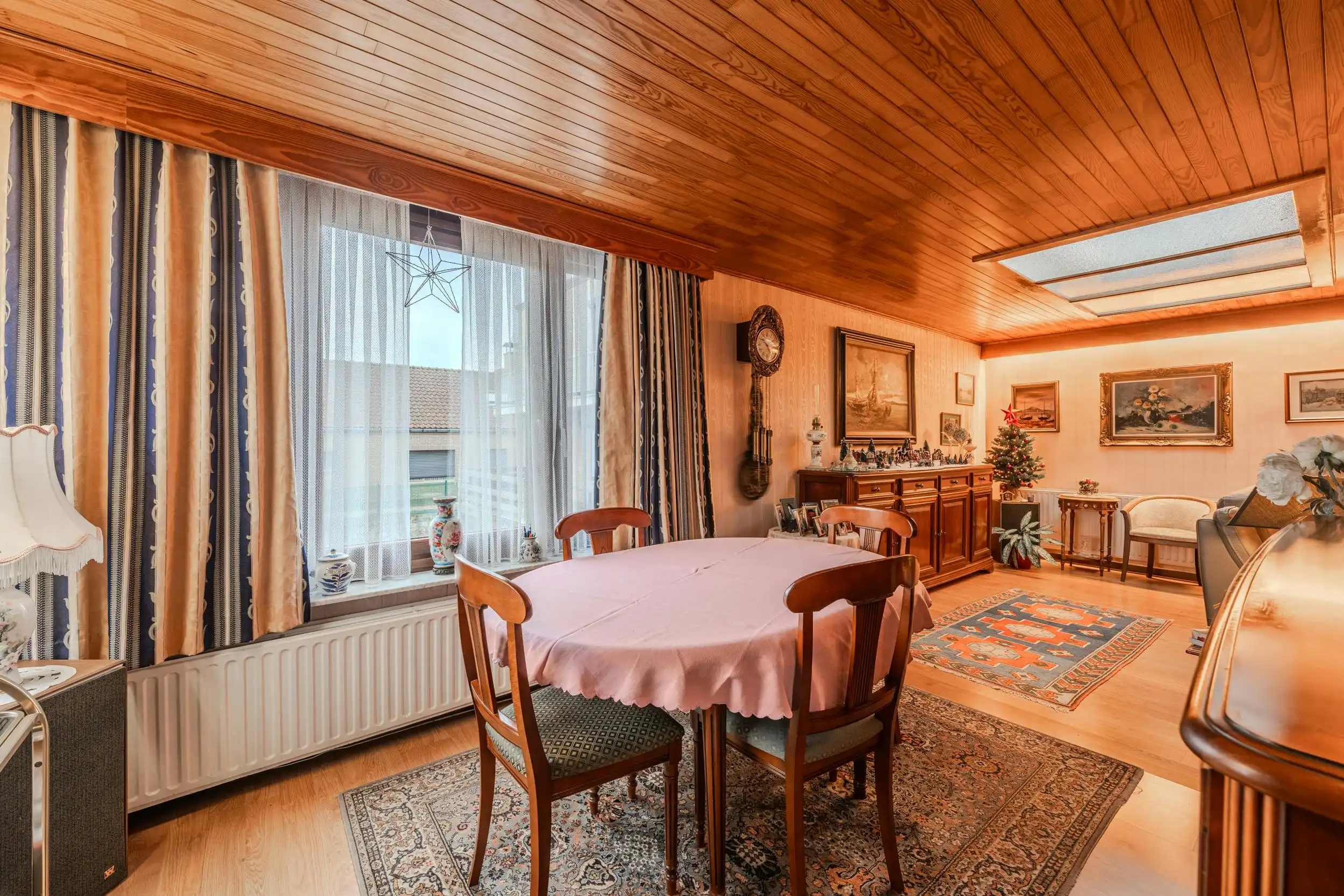 Te renoveren woning met 3 slaapkamers te koop! foto 10