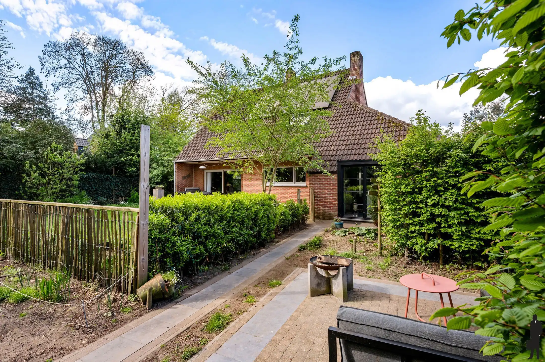 Welkom in de Hemelrijklaan te Essen, gelegen in een rustige doodlopende straat op korte afstand van het centrum.  foto 48