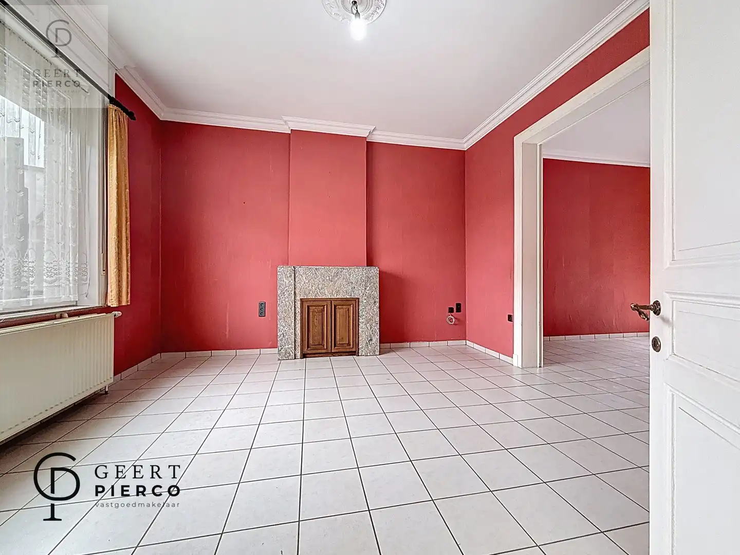 Eigentijdse woonst met ruime tuin foto 5