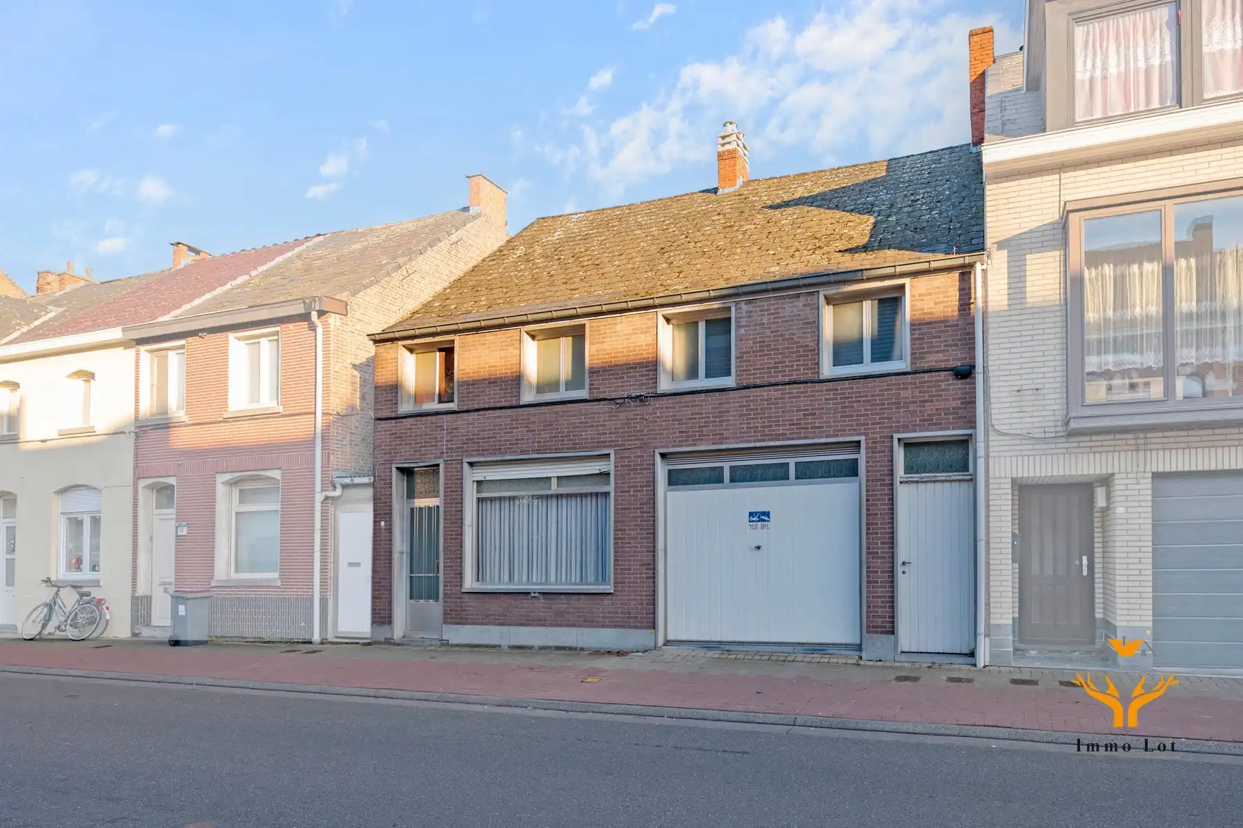 Ruime gezinswoning met tuin en garage nabij centrum  foto 12