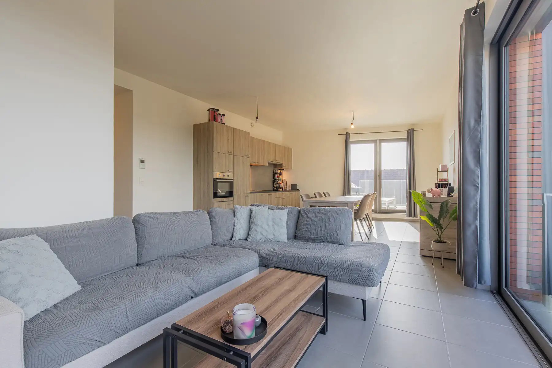 Knap, goed gelegen appartement  foto 3