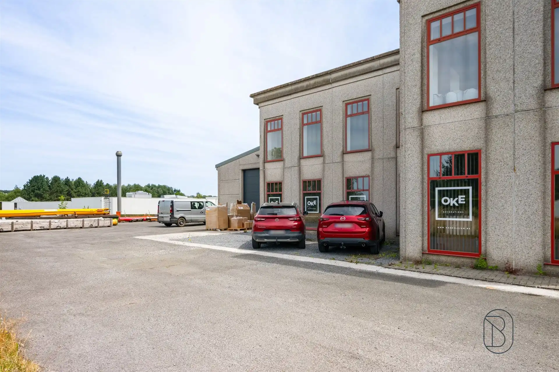 Veelzijdig industriegebouw op toplocatie in Ronse. foto 7