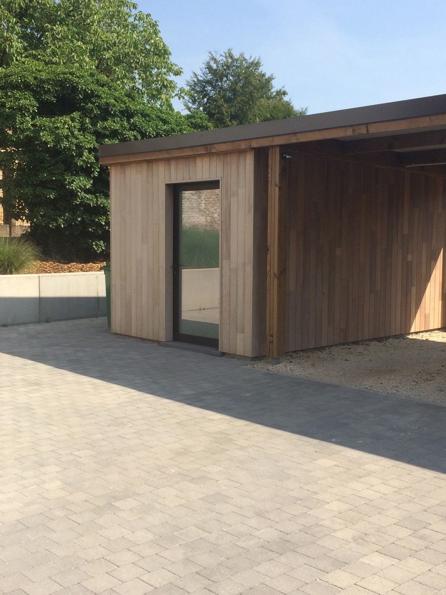 Bemeubeld appartement met één slaapkamer en autostaanplaats foto 14