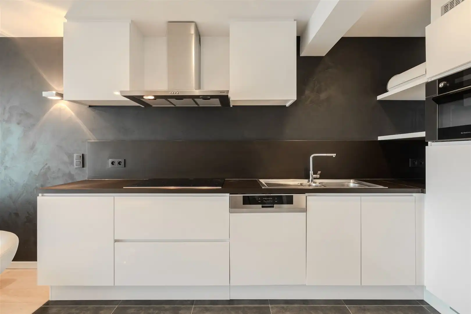 Modern Appartement met Zeezicht in Middelkerke foto 9