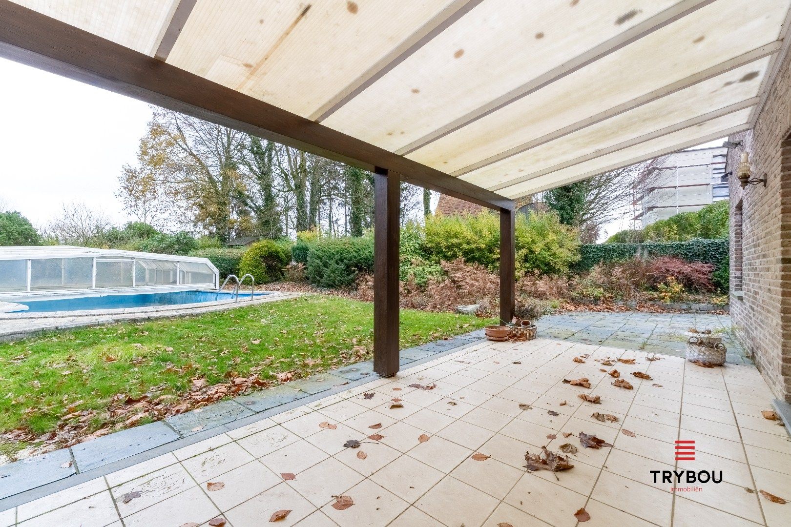 Wonen met een vakantiegevoel – unieke villa op de top van de Rodeberg foto 13