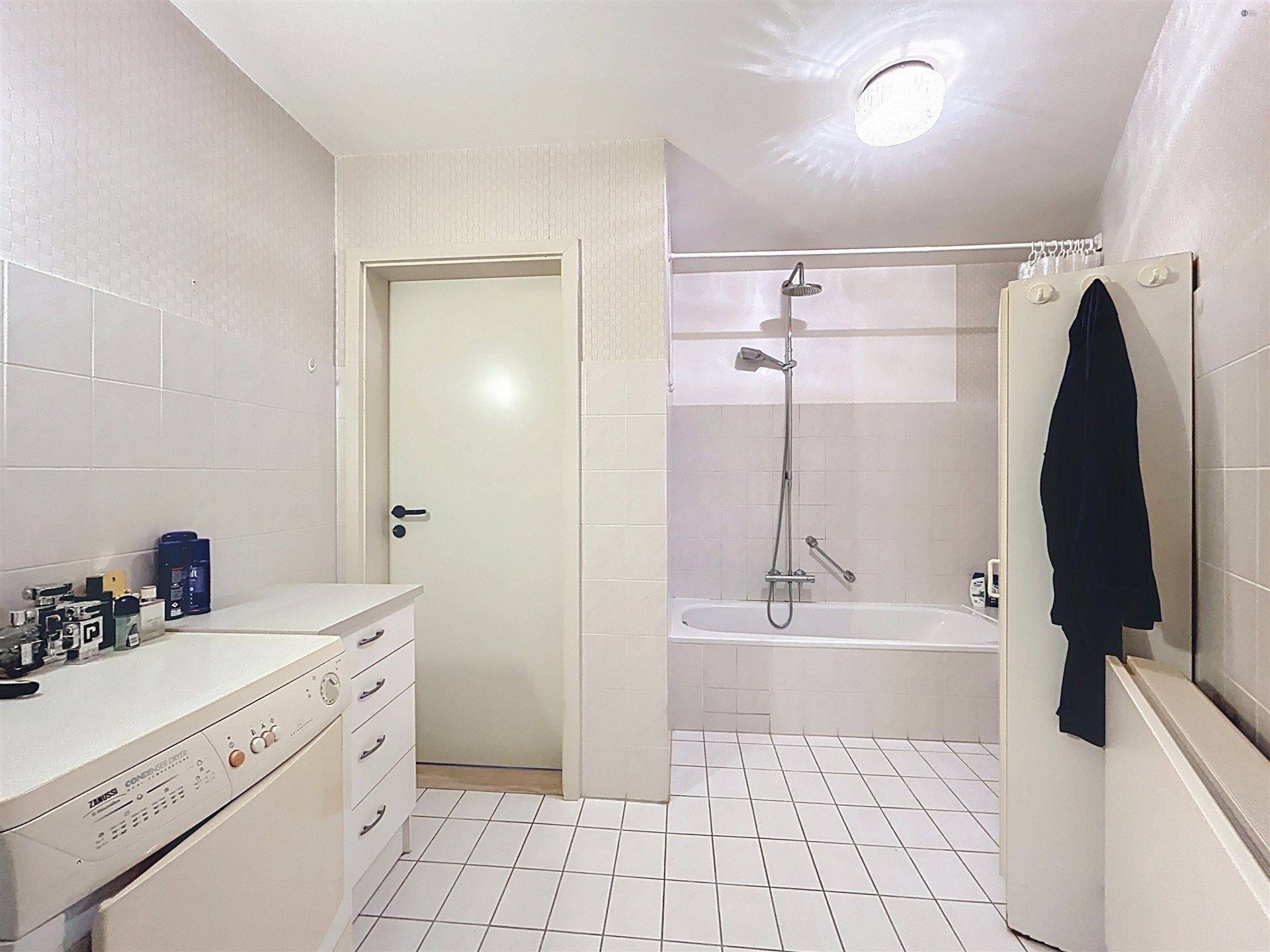 1 slk appartement met terras in hartje Sint-Gillis-Waas foto 8
