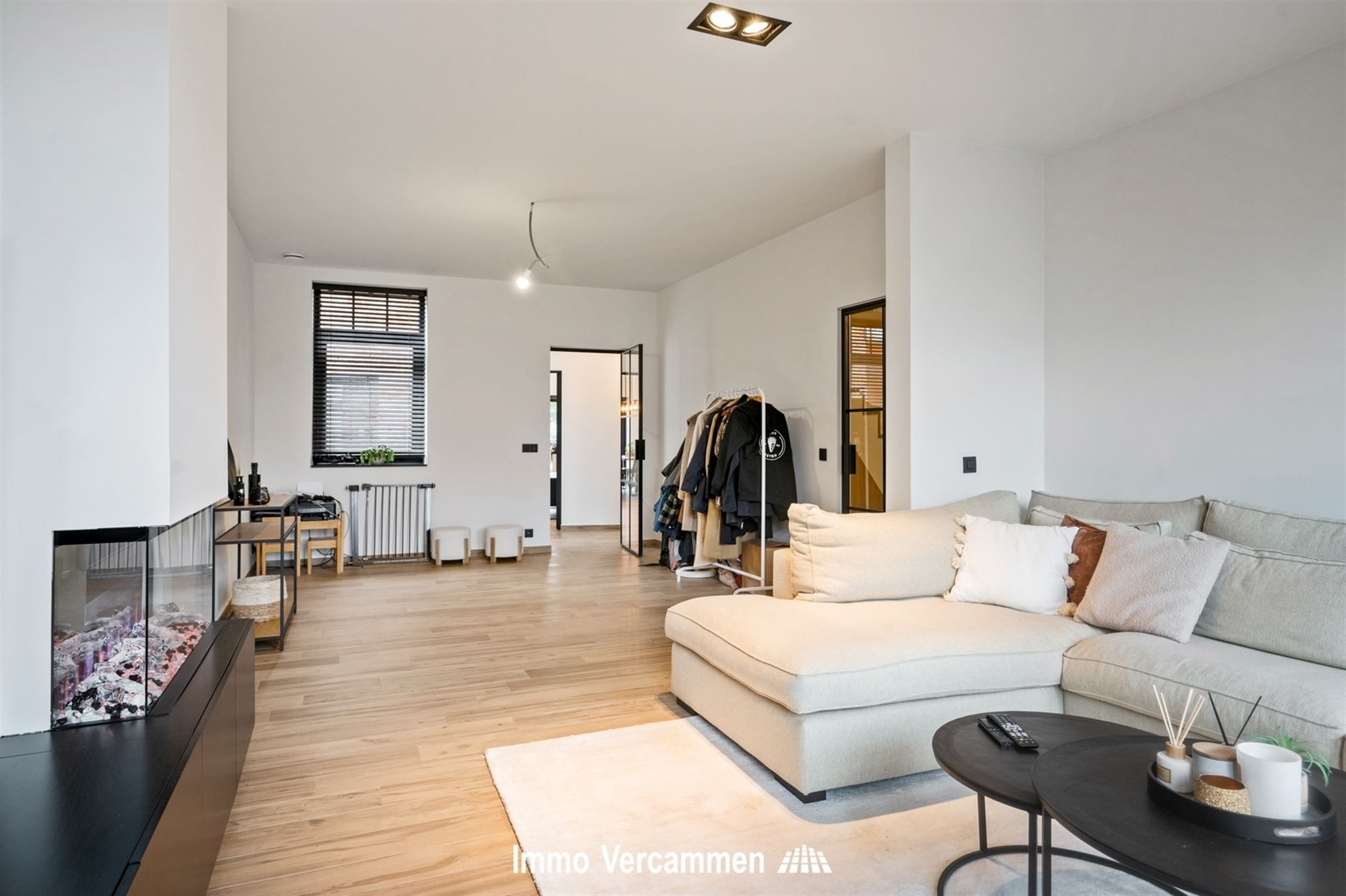 Kwalitatief afgewerkte woning, op een gunstige locatie te Duffel foto 4